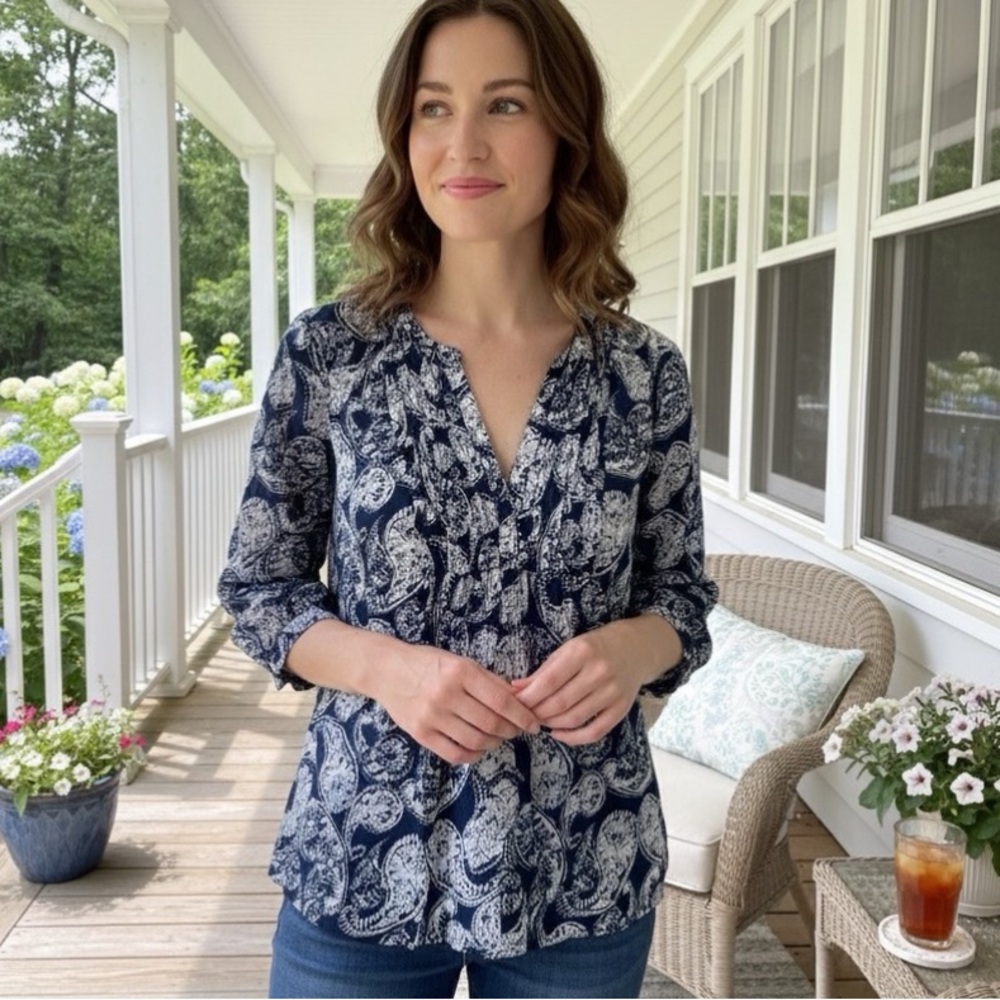 Gap Blue and White Paisley Top - Size S - NWOT